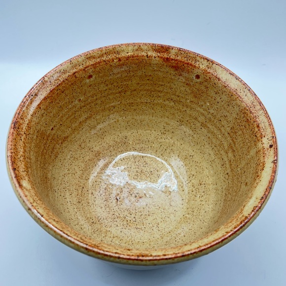 Signed studio pottery stoneware bowl. - Picture 2 of 6